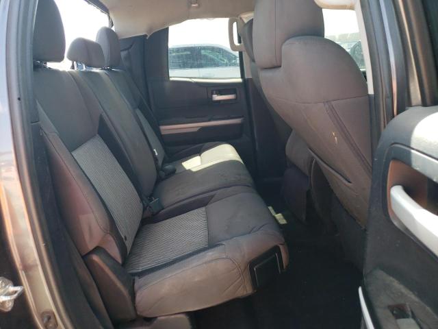 5TFRM5F17EX080436 - 2014 TOYOTA TUNDRA DOUBLE CAB SR/SR5 GRAY photo 10