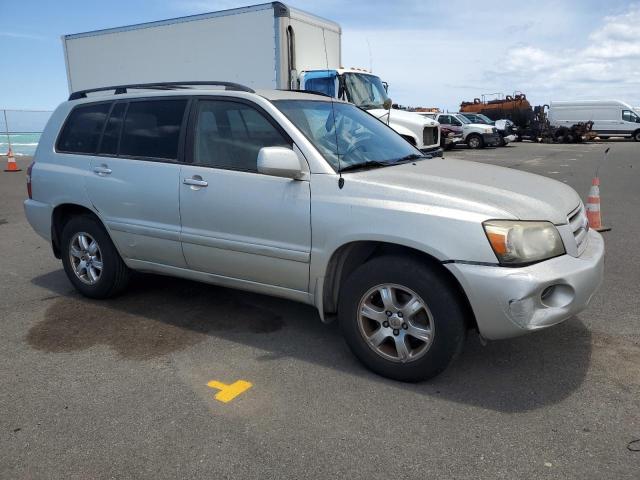 JTEGP21A840035772 - 2004 TOYOTA HIGHLANDER BASE SILVER photo 4