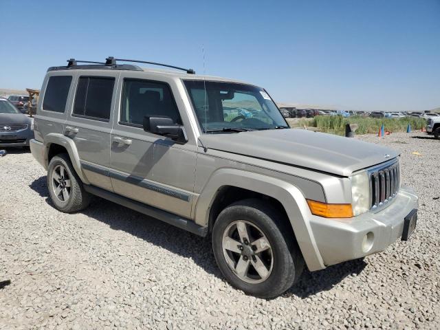 1J8HG48N58C185896 - 2008 JEEP COMMANDER SPORT Srebrny zdjęcie 4