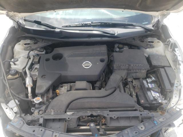 1N4AL3AP5DC235612 - 2013 NISSAN ALTIMA 2.5 WHITE photo 11