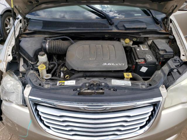 2C4RC1CG6DR590083 - 2013 CHRYSLER TOWN & COU TOURING L GOLD photo 12