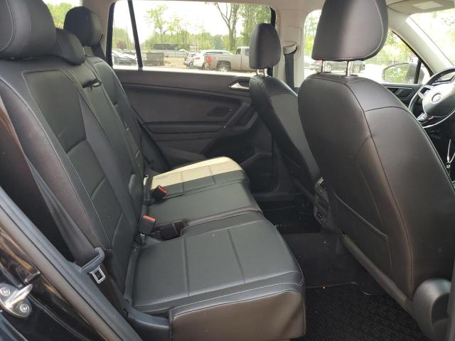 3VV2B7AXXJM029724 - 2018 VOLKSWAGEN TIGUAN SE Qara foto 11