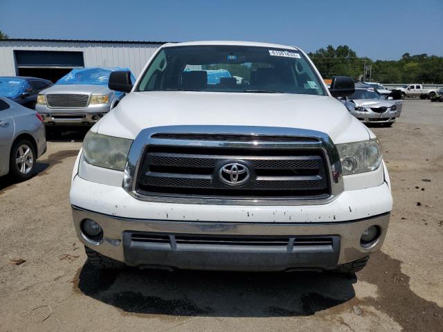 5TFDW5F18DX291857 - 2013 TOYOTA TUNDRA CREWMAX SR5 WHITE photo 5