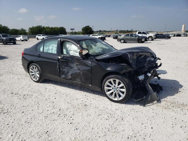 WBA3C3G55FNT53091 - 2015 BMW 320 I XDRIVE BLACK photo 4