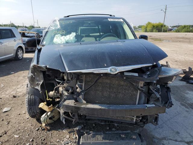 2A8HR54P18R838058 - 2008 CHRYSLER TOWN & COU TOURING BLACK photo 5