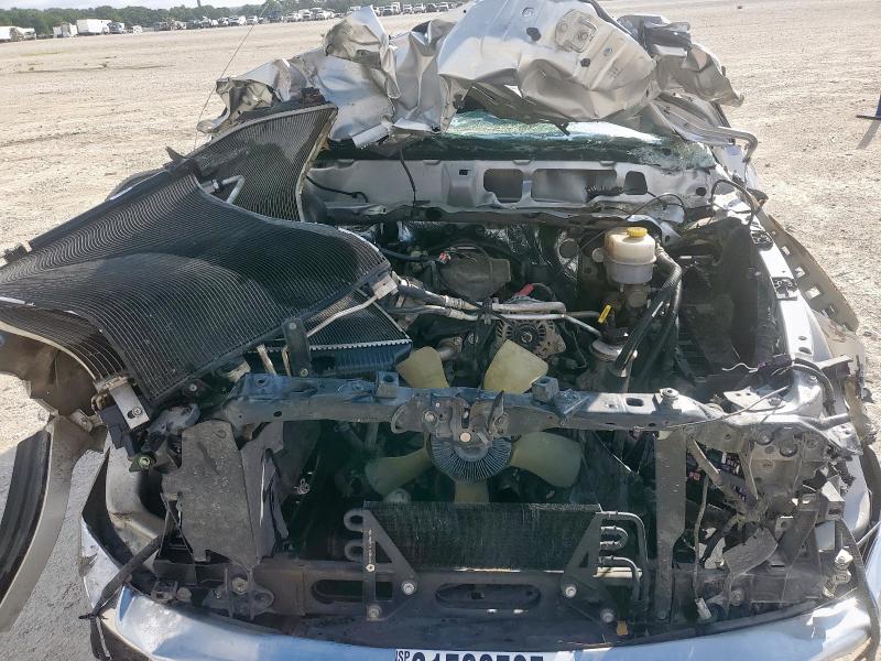 3C6UR5DJ7FG527214 - 2015 RAM 2500 SLT SILVER photo 11