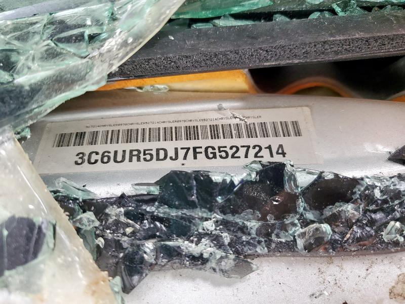 3C6UR5DJ7FG527214 - 2015 RAM 2500 SLT SILVER photo 12