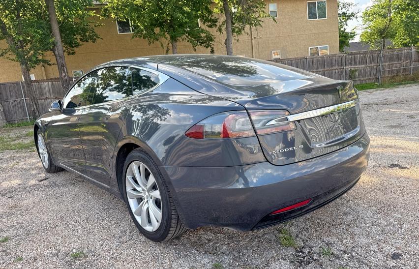 5YJSA1E14HF195384 - 2017 TESLA MODEL S GRAY photo 3