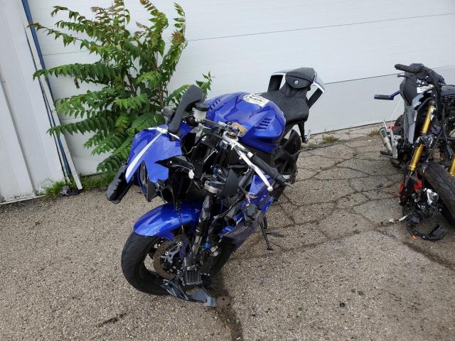 JYARJ28E2KA004558 - 2019 YAMAHA YZFR6 BLUE photo 2