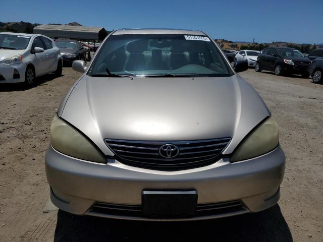 JTDBF32K750162836 - 2005 TOYOTA CAMRY LE TAN photo 5