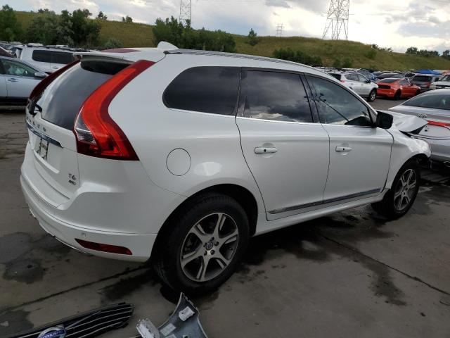 YV4902RB9F2591981 - 2015 VOLVO XC60 T6 PREMIER WHITE photo 3