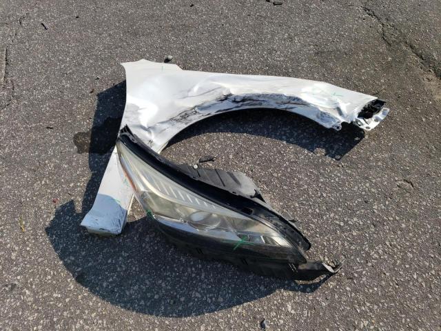 1G11C5SA2GF135592 - 2016 CHEVROLET MALIBU LIM LT თეთრი ფოტო 12