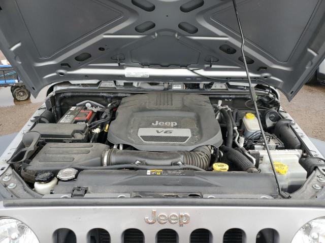 1C4HJWDG0JL919233 - 2018 JEEP WRANGLER U SPORT Silber Foto 12