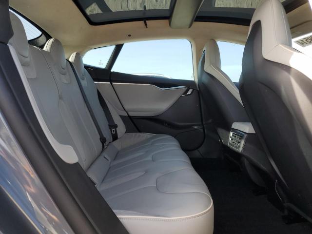 5YJSA1CP2DFP03336 - 2013 TESLA MODEL S SILVER photo 10