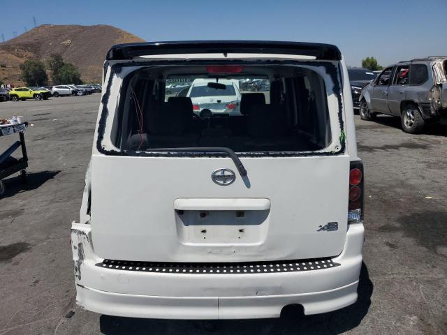JTLKT324464031436 - 2006 TOYOTA SCION XB WHITE photo 6