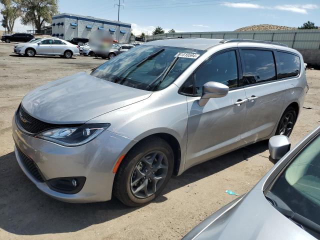 2C4RC1EG8JR228880 - 2018 CHRYSLER PACIFICA TOURING L PLUS SILVER photo 1