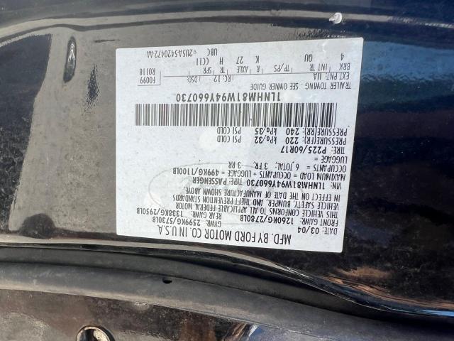 1LNHM81W94Y660730 - 2004 LINCOLN TOWN CAR EXECUTIVE BLACK photo 10