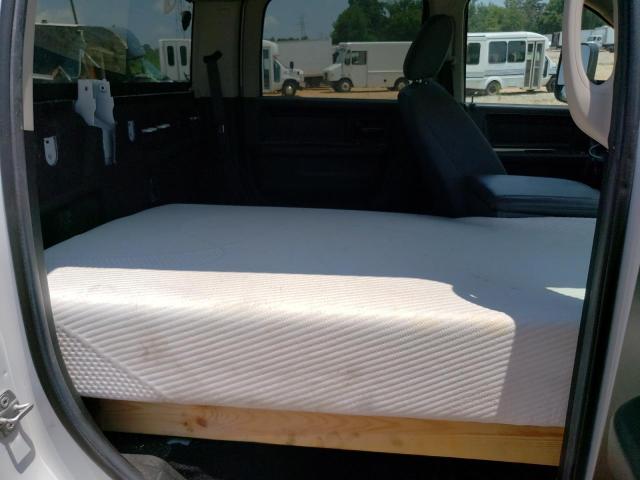 3C63RRGLXJG111666 - 2018 RAM 3500 ST WHITE photo 10