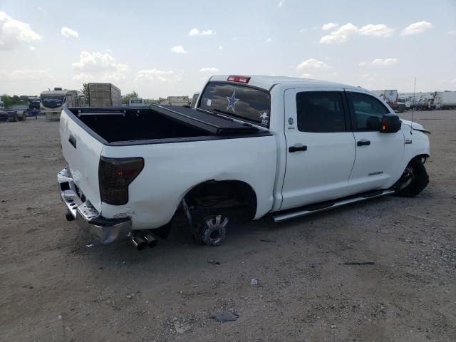 5TFEY5F15CX132436 - 2012 TOYOTA TUNDRA CREWMAX SR5 WHITE photo 3