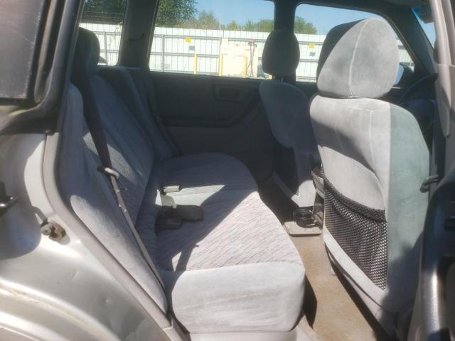 JF1SF6550YH713286 - 2000 SUBARU FORESTER S ვერცხლისფერი ფოტო 10