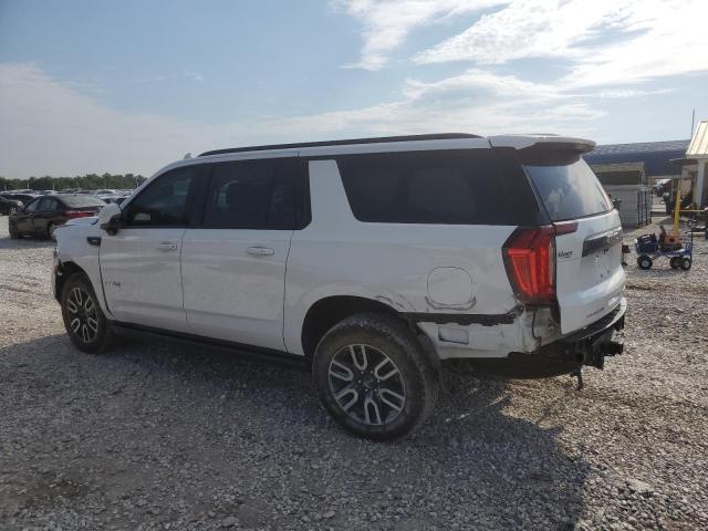 1GKS2HKD1MR277327 - 2021 GMC YUKON XL K1500 AT4 WHITE photo 2