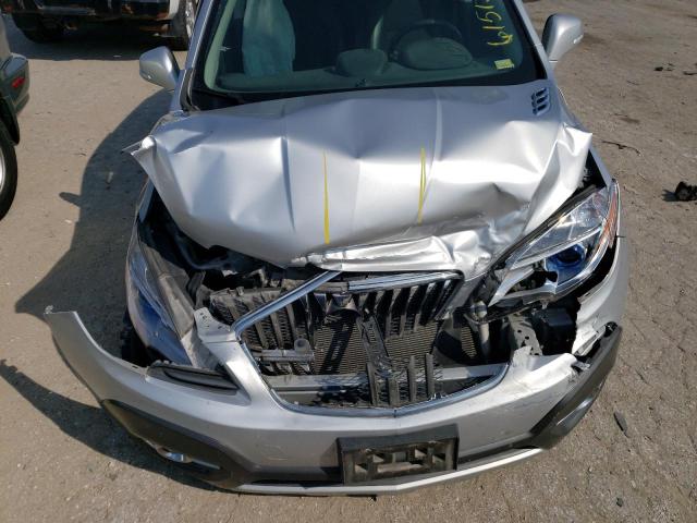 KL4CJBSB2FB268687 - 2015 BUICK ENCORE CONVENIENCE 银色 照片 12