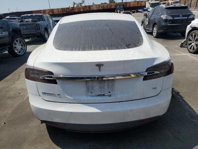 5YJSA1E13GF136034 - 2016 TESLA MODEL S WHITE photo 6