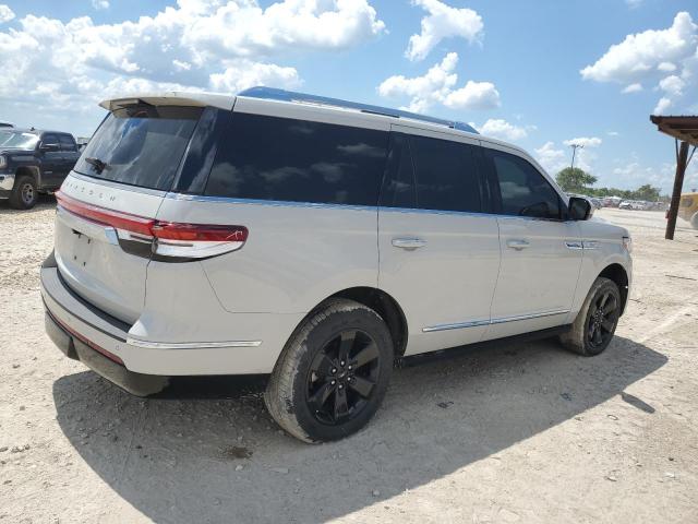 5LMJJ2KG3PEL13766 - 2023 LINCOLN NAVIGATOR RESERVE WHITE photo 3