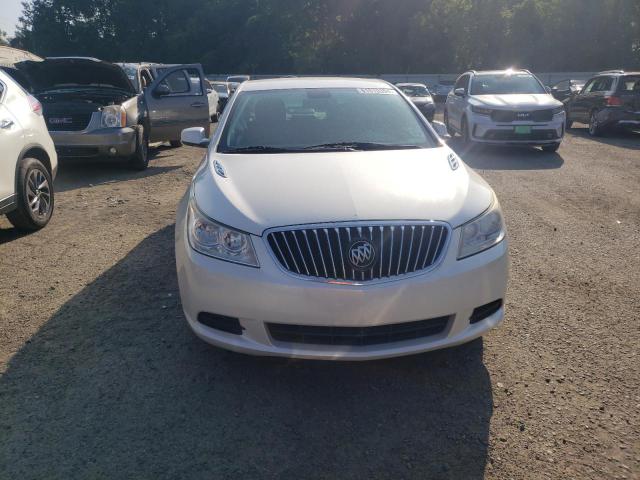 1G4GA5ER1DF198604 - 2013 BUICK LACROSSE WHITE photo 5