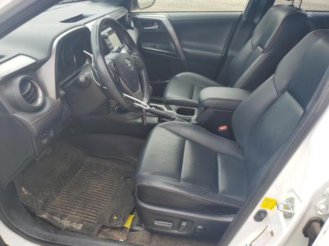 JTMJFREVXGD187472 - 2016 TOYOTA RAV4 SE WHITE photo 7