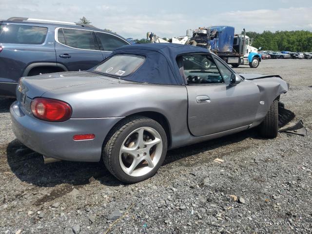 JM1NB353630305320 - 2003 MAZDA MX-5 MIATA BASE BLUE photo 3