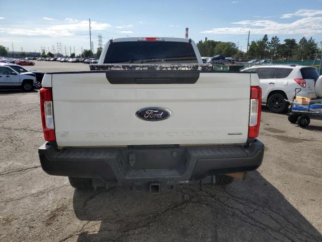 1FT7W2B68KEE26230 - 2019 FORD F250 SUPER DUTY WHITE photo 6