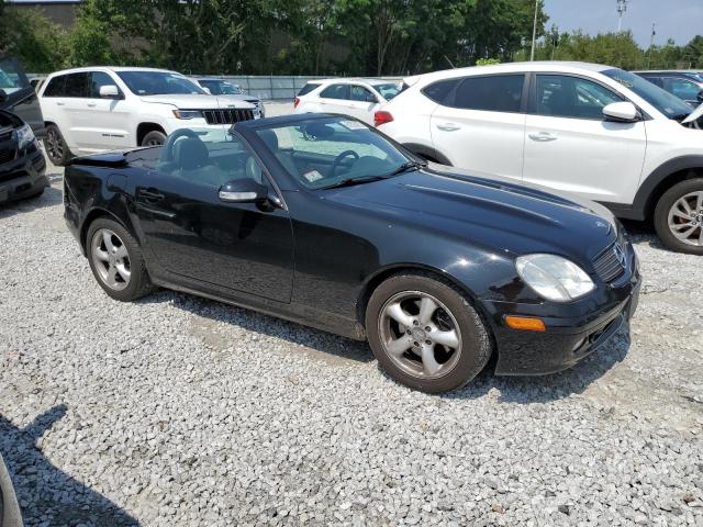 WDBKK65F62F244348 - 2002 MERCEDES-BENZ SLK 320 BLACK photo 4