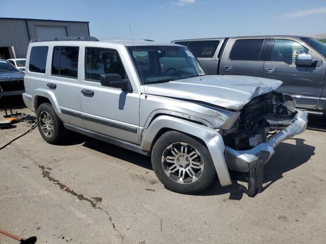 1J8HG48N66C157862 - 2006 JEEP COMMANDER 银色 照片 4