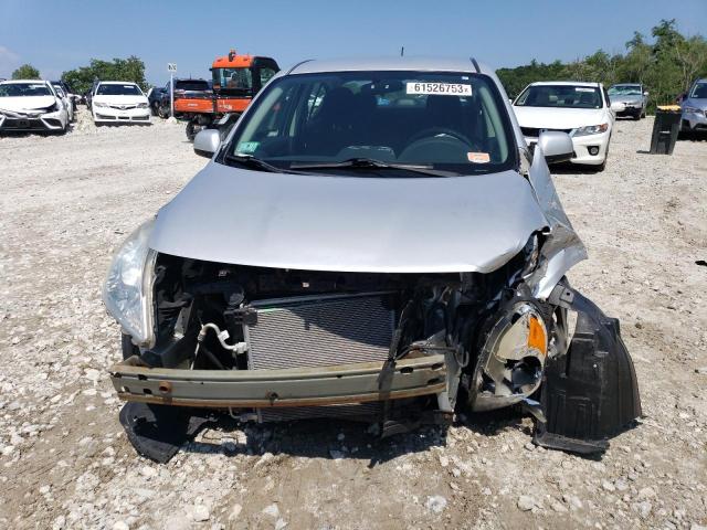 3N1CN7APXCL886681 - 2012 NISSAN VERSA S SILVER photo 5