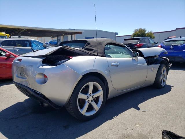 1G2MC35B68Y123677 - 2008 PONTIAC SOLSTICE GRAY photo 3