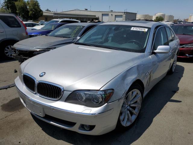 2007 BMW 750, 