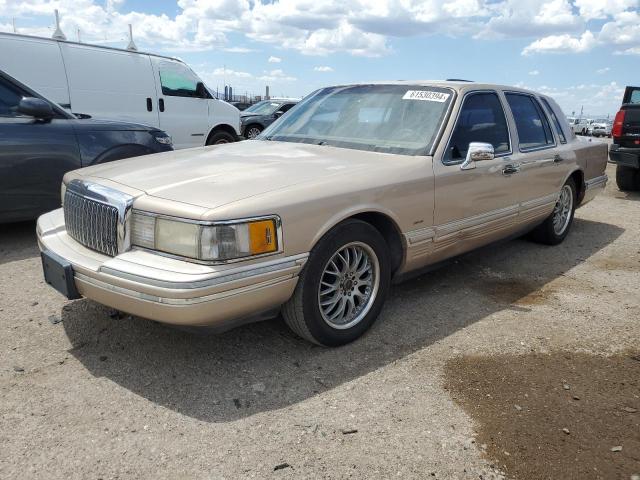 1LNLM81W3PY664688 - 1993 LINCOLN TOWN CAR EXECUTIVE TAN photo 1