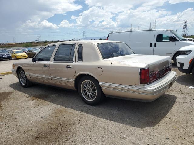 1LNLM81W3PY664688 - 1993 LINCOLN TOWN CAR EXECUTIVE TAN photo 2