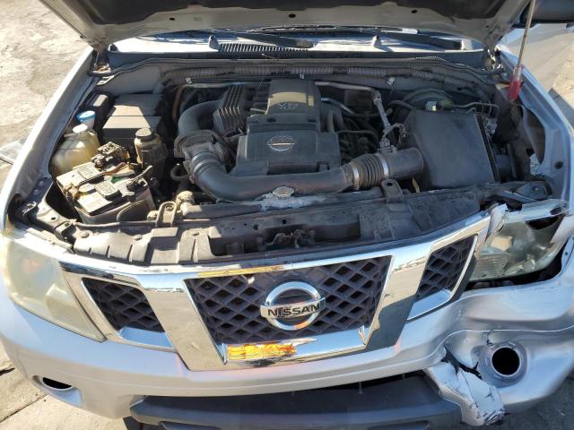 1N6AD0FR7CC438934 - 2012 NISSAN FRONTIER SV SILVER photo 11