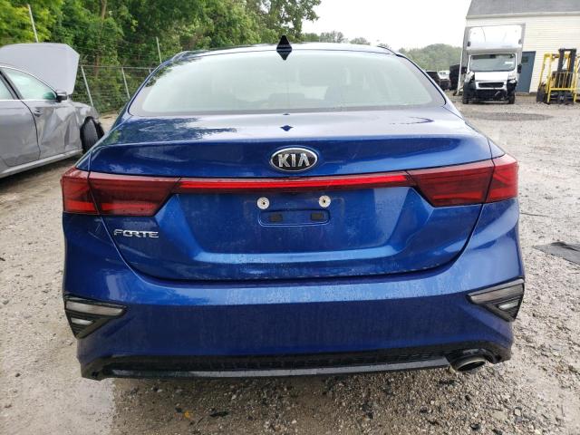 3KPF24AD7LE255561 - 2020 KIA FORTE FE BLUE photo 6
