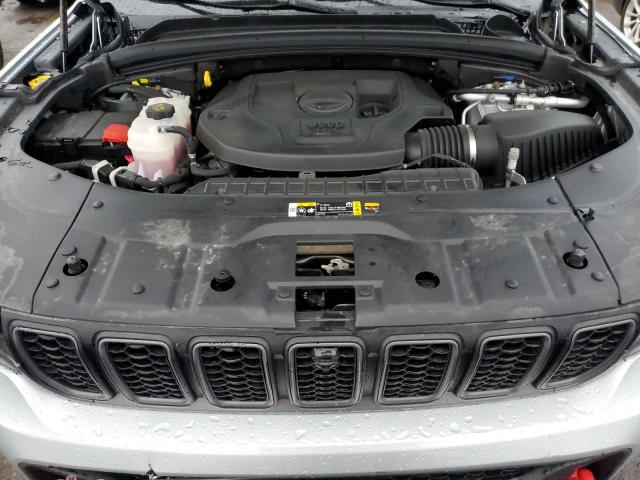 1C4RJHCG0N8574411 - 2022 JEEP GRAND CHER TRAILHAWK 银色 照片 12