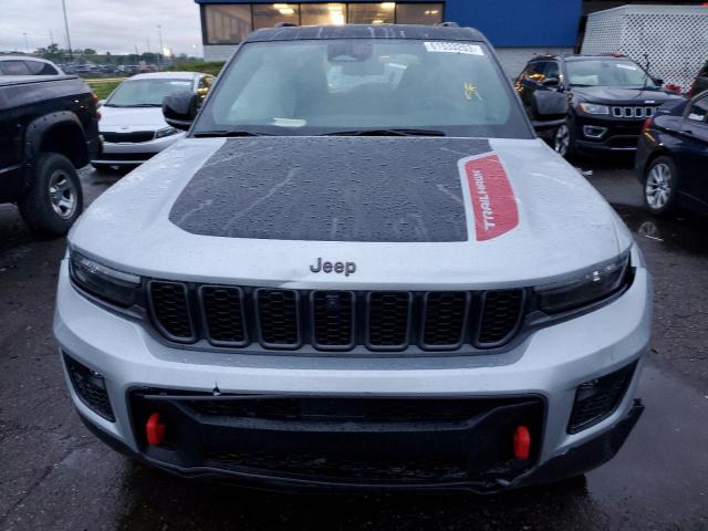 1C4RJHCG0N8574411 - 2022 JEEP GRAND CHER TRAILHAWK SILVER photo 5