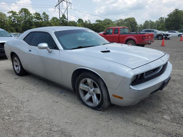 2B3CJ4DV4AH321660 - 2010 DODGE CHALLENGER SE SILVER photo 4