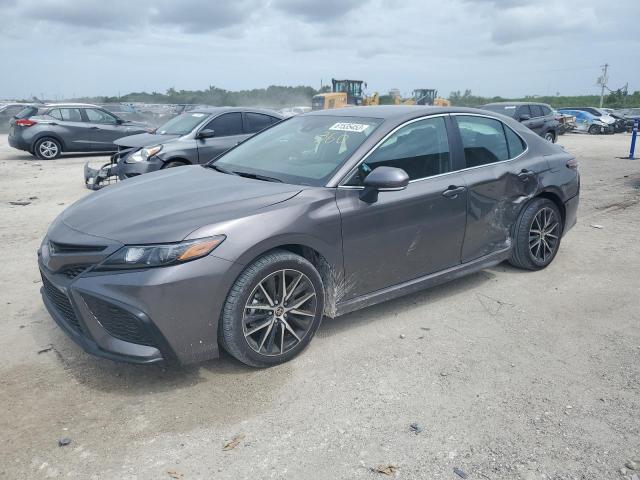4T1T11AK4PU774086 - 2023 TOYOTA CAMRY SE NIGHT SHADE GRAY photo 1