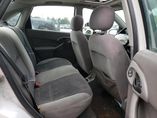 1FAFP34333W197328 - 2003 FORD FOCUS SE COMFORT WHITE photo 10