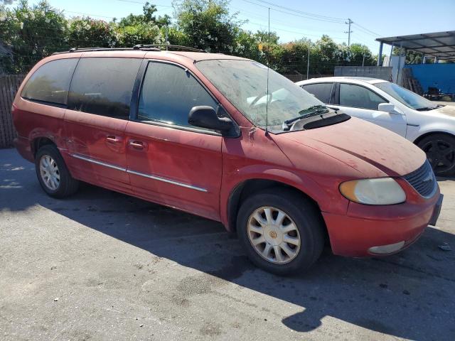 2C4GP54L12R657331 - 2002 CHRYSLER TOWN & COU LXI RED photo 4