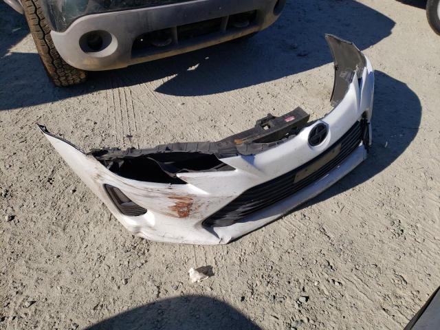 JTKJF5C72F3090289 - 2015 TOYOTA SCION TC 白色 照片 12