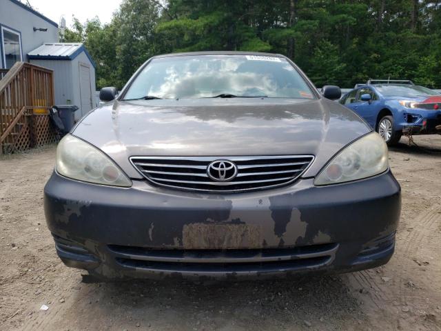 JTDBE32K650302409 - 2005 TOYOTA CAMRY LE GRAY photo 5