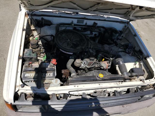 JT4RN50R6J0353851 - 1988 TOYOTA PICKUP 1/2 TON RN50 WHITE photo 11